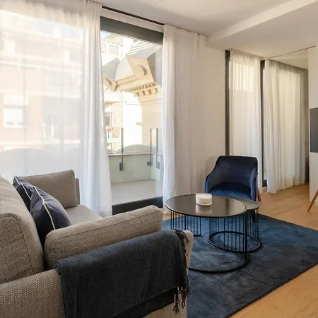 Caterina Editorial Apartment