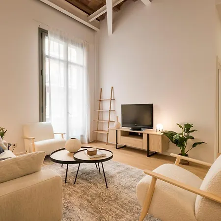 Caterina Editorial Apartment